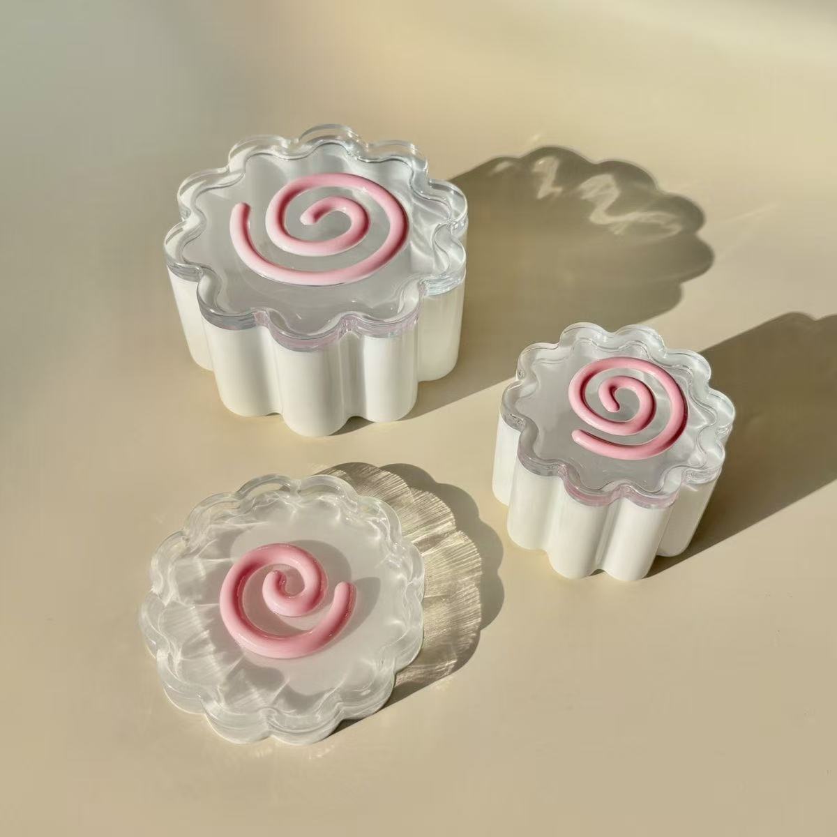 Home Decor Korea - Showa Piatto di Pesce Bianco Scatola