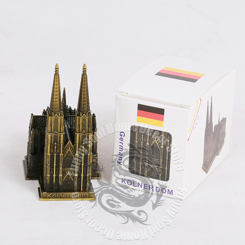 Cattedrale di Colonia in metal - Germany Home Decor recensione e prezzo